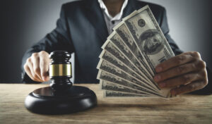 How Much Does a Personal Injury Lawyer Cost?